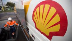 Read more about the article Shell profits double as oil prices rise due to Iran war