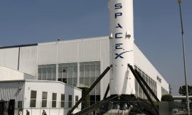 SpaceX beats forecasts as revenue and spending rise
