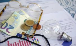 Record number in arrears on electricity bills