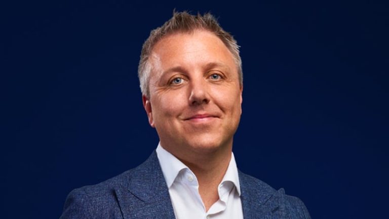 Read more about the article Flutter names Taylor as new CEO as Jackson to step down