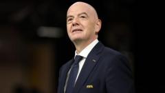 Read more about the article Gianni Infantino says sorry but remains as Fifa president after executive meeting