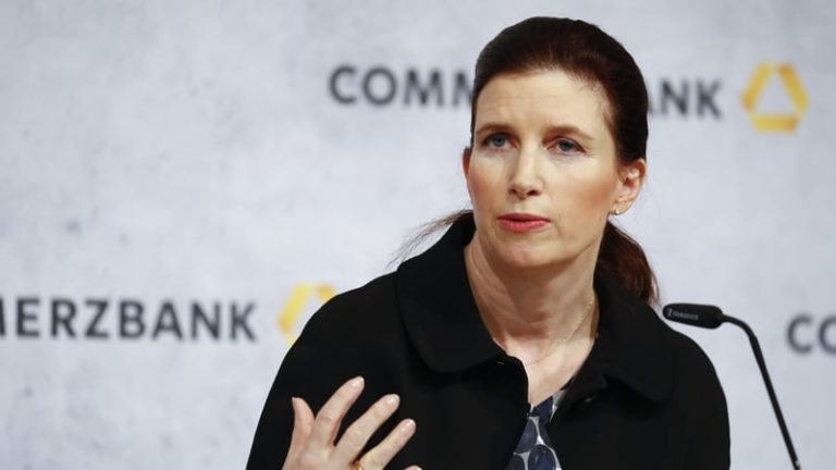 Read more about the article Commerzbank in talks with UniCredit, CEO says
