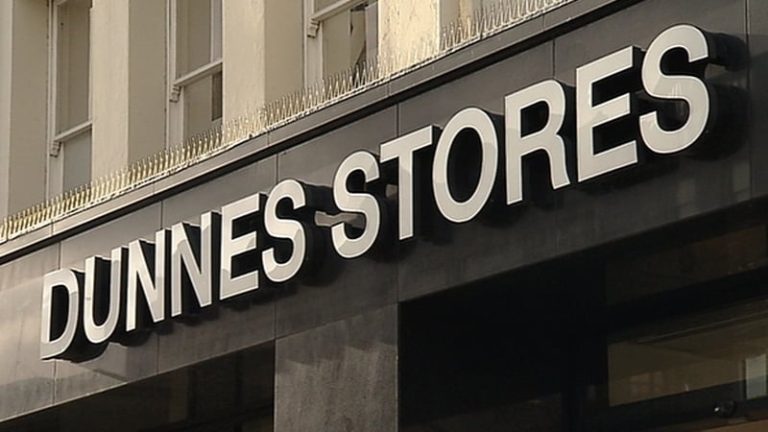 Read more about the article Dunnes salads, pre-packed meals recalled over salmonella