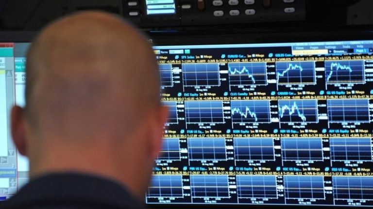 Read more about the article JP Morgan ups year-end target for S&P 500