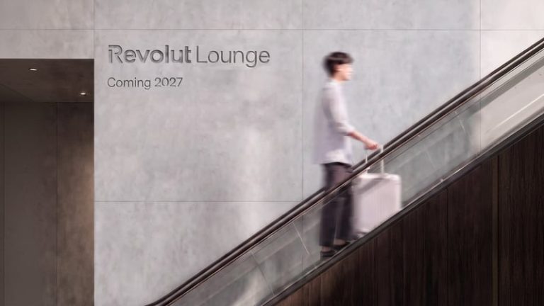 Read more about the article Revolut plans premium lounges at European airports