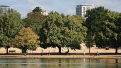 Read more about the article Royal Parks gardeners vote to strike over 70p an hour pay rise