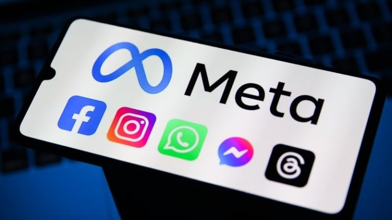 Read more about the article Meta hooked children and misled public, trial told