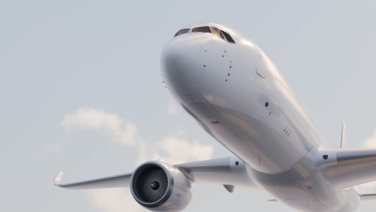 Read more about the article Almost half of air passengers unaware of rights – IAA