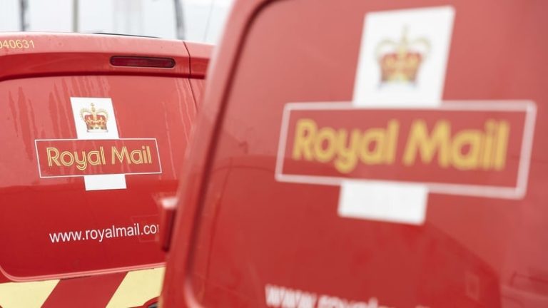 Read more about the article UK’s Royal Mail misses delivery targets again