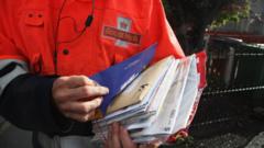 Read more about the article Royal Mail misses delivery targets again but hails ‘encouraging’ signs