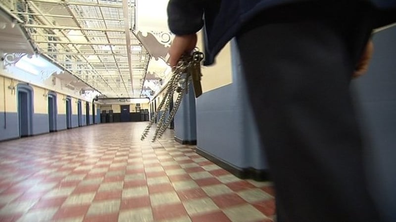 prison-officers-vote-for-industrial-action-over-pay-talks