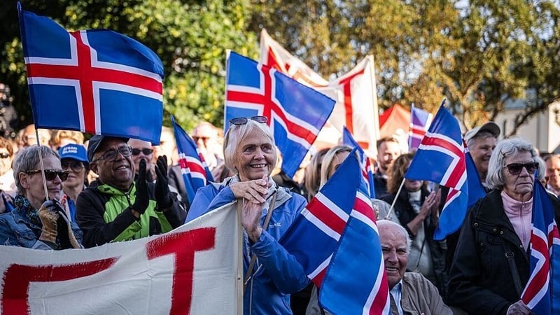 iceland-rejects-eu-accession-talks-in-referendum