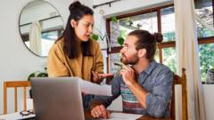 sibling-rivalry:-when-parents-play-financial-favourites