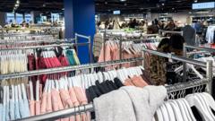 Read more about the article France targets Shein and Temu with fast fashion fees