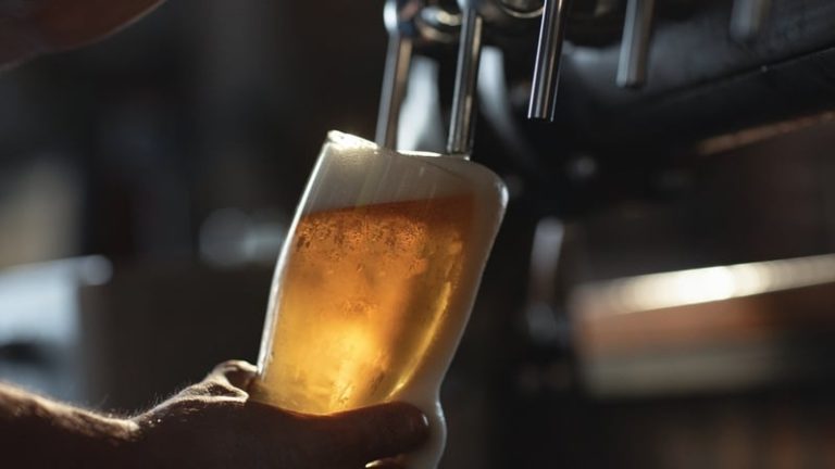 Read more about the article Taoiseach not ruling out cutting excise on alcohol