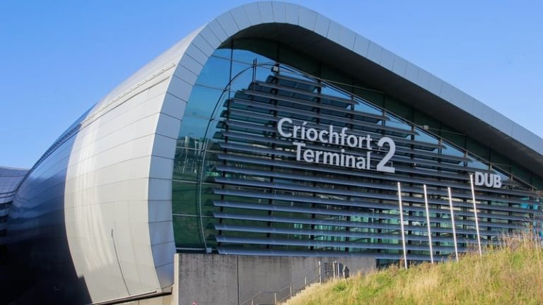 Read more about the article Court rules against daa over car hire firm’s airport use