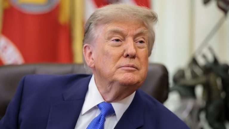 Read more about the article Trump again warns Fed to cut US interest rates