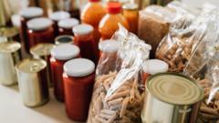 stock-up-on-food-to-prepare-for-extreme-el-nino-weather,-minister-says