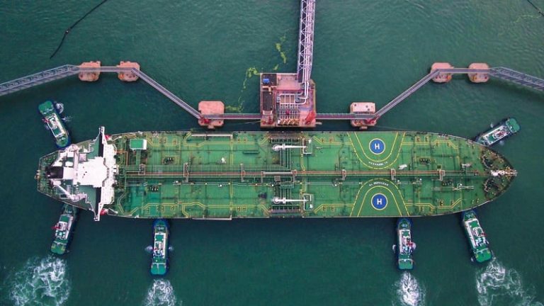 Read more about the article Oil heads for weekly gain as US-Iran fighting resumes