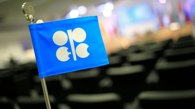 opec+-keeps-oil-output-policy-unchanged-for-october