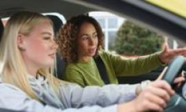 Learner drivers still forced to wait months to book tests