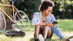 how-to-protect-your-laptop,-phone-and-bike-from-thieves-at-uni