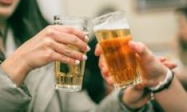 Pubs in England and Wales to allow digital ID apps to prove age