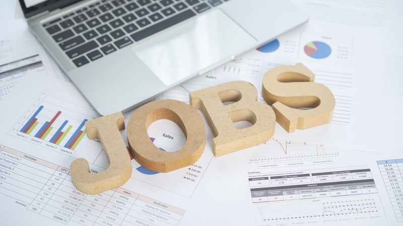 fall-in-job-postings-but-hiring-demand-steadying-–-indeed