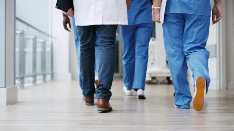 Read more about the article IMO doctors vote to take industrial action