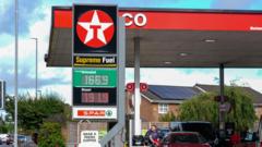 Read more about the article Taxi drivers share ‘complete nightmare’ as fuel prices soar