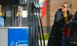 UK warned over ballooning debt costs and slower growth ahead of Budget