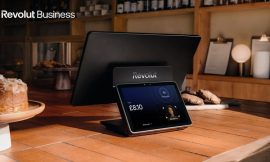 Revolut pilots ‘pay with smile’ facial recognition system