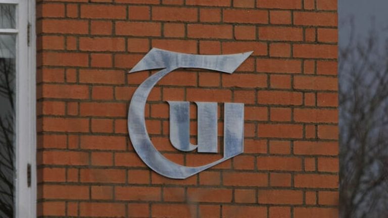 Read more about the article TUI members vote for industrial action