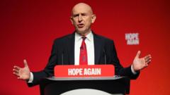 best-thing-we-can-offer-young-people-is-a-job,-not-benefits,-says-chancellor