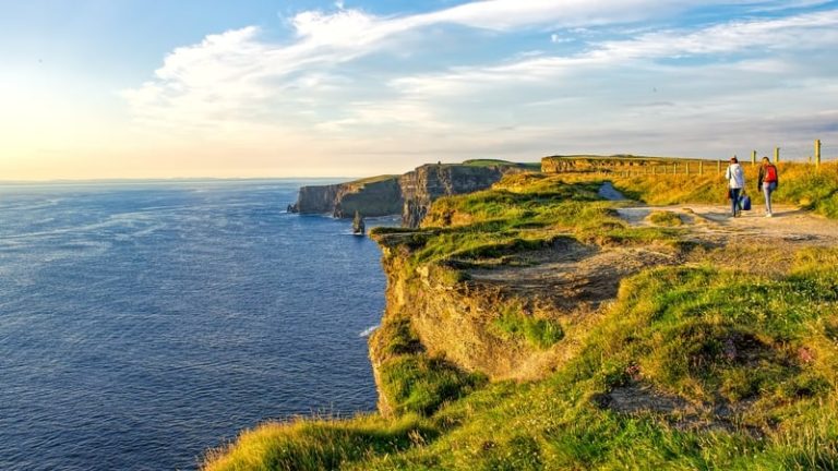 Read more about the article Foreign visitors spent €729 million in Ireland in August