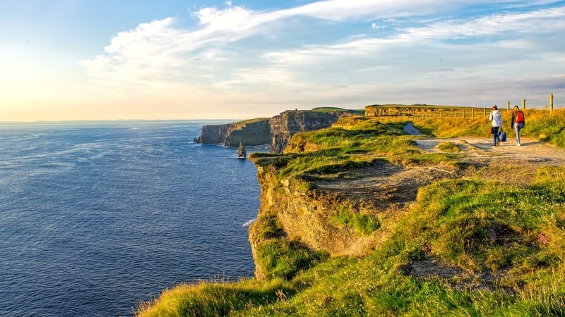 foreign-visitors-spent-e729-million-in-ireland-in-august
