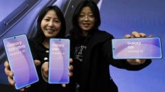 ai-chip-boom-pushes-samsung-profits-to-record-$80bn