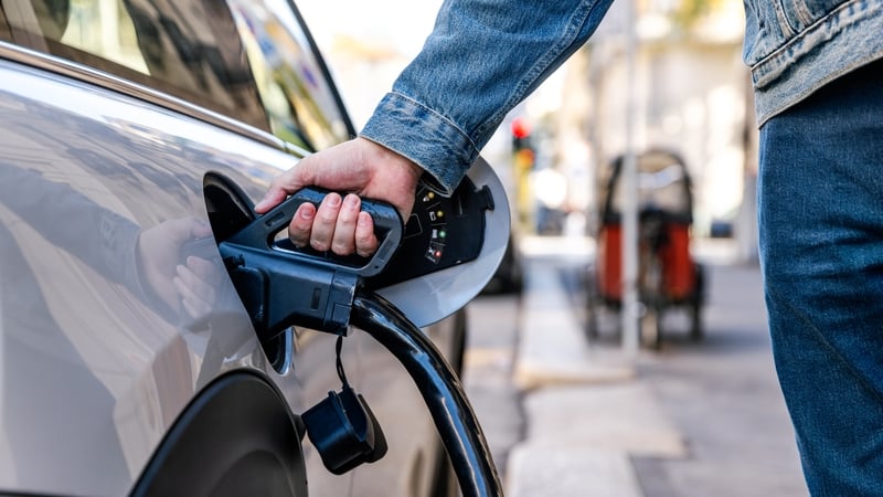 28%-of-new-private-cars-licensed-so-far-this-year-evs