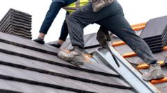 roofing-scammers-con-homeowners-out-of-thousands-of-pounds