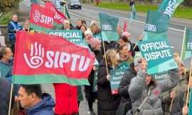 Public sector union leaders to meet over pay deal row