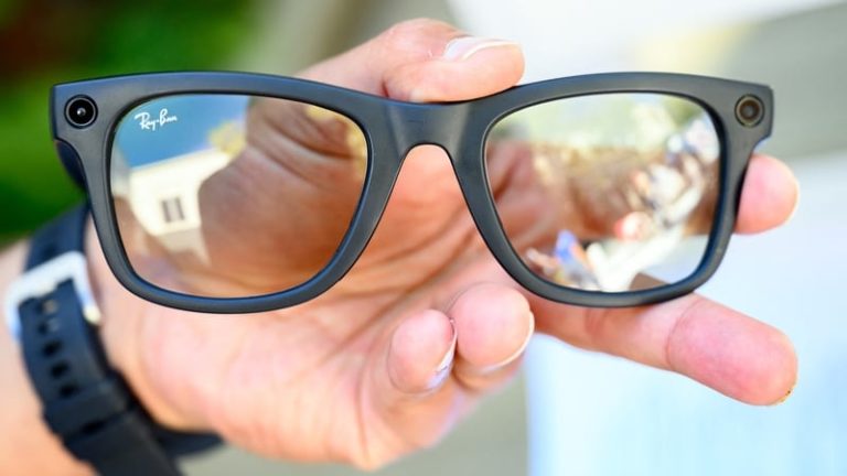 Read more about the article Meta defends AI smart glasses amid criticism